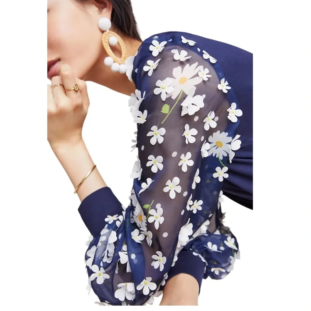 Anthropologie Eva Franco Becky Navy Blue White Daisy Appliqué Top - XS